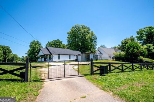 3060 Gillsville Hwy, Gainesville, GA, 30507-9604 | Card Image