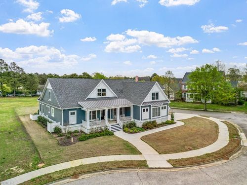 2 Moon Ct, Cape Charles, VA, 23310-2351 | Card Image