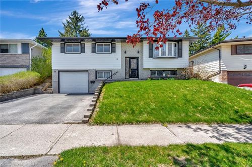 11 Glen Park Cres, Kitchener, ON, N2N1G1 | Card Image