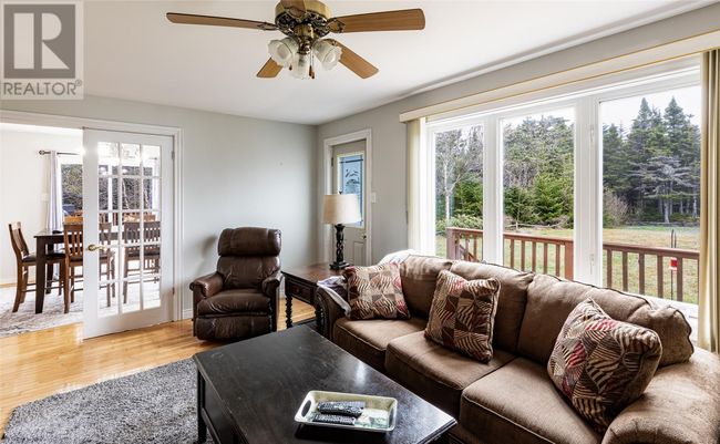 7 Main Rd, House other with 2 bedrooms, 3 bathrooms and null parking in Blaketown NL | Image 6