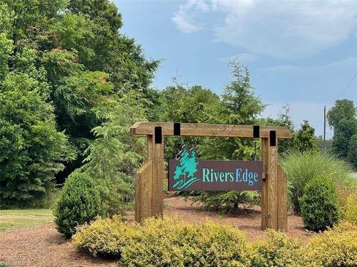 2518 Rivers Edge Rd, Summerfield, NC, 27358-9433 | Card Image