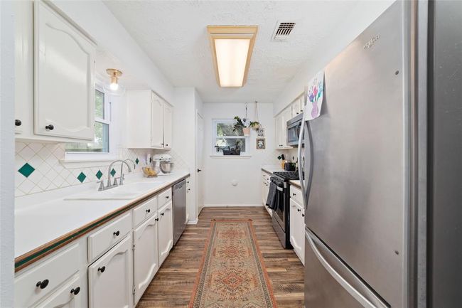 3543 Acorn Springs Ln, House other with 3 bedrooms, 2 bathrooms and 2 parking in Spring TX | Image 8