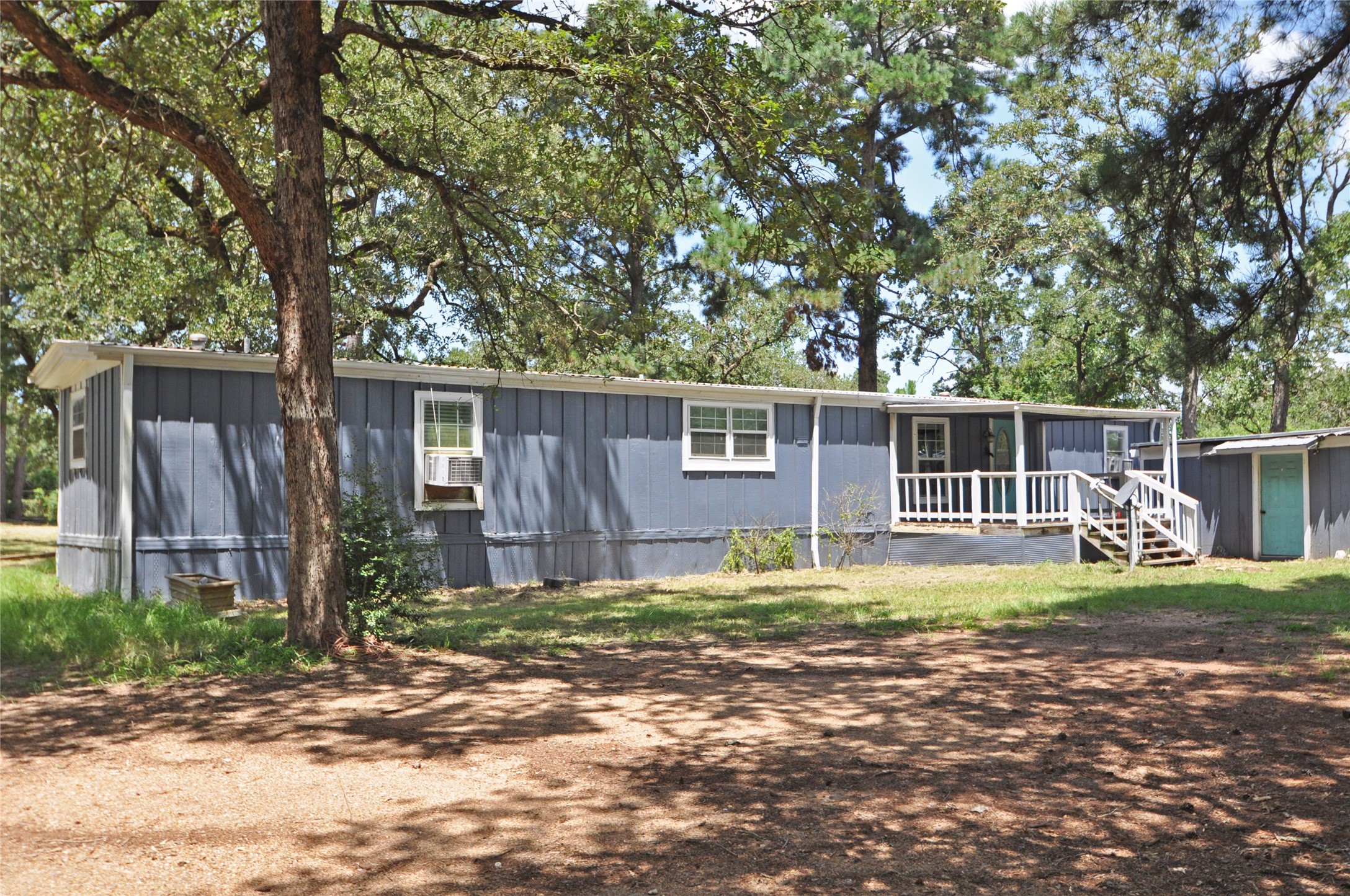 Crockett Ct, Paige, TX 78659