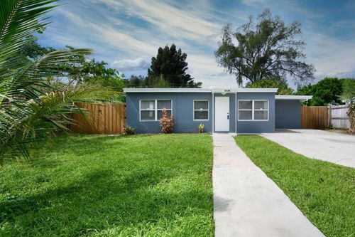 3751 Orange St, Lantana, FL, 33462-5175 | Card Image
