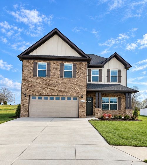 1341 Amber Hills Dr, Ashland City, TN, 37015-5049 | Card Image