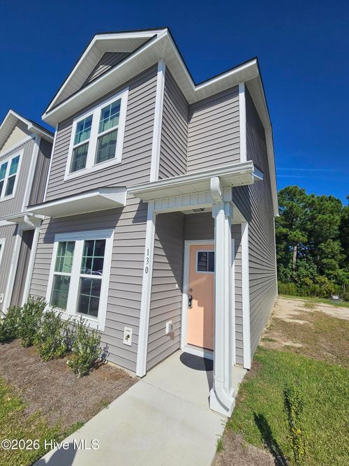 130 Loren Rd, Hubert, NC, 28539-4684 | Card Image