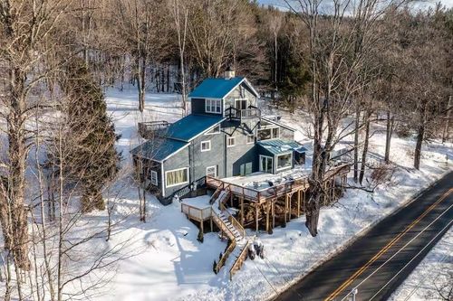 732 Bridgewater Center Rd, Bridgewtr Cor, VT, 05035-9723 | Card Image