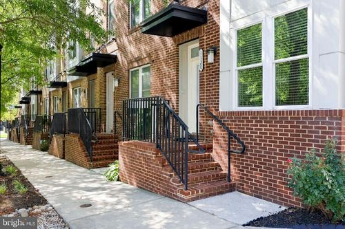 1120 S Lincoln St, ARLINGTON, VA, 22204-2493 | Card Image