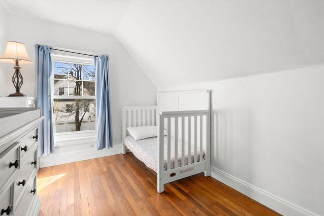 52 Pleasant St, House other with 3 bedrooms, 2 bathrooms and 2 parking in Franklin MA | Image 19