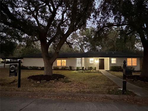 205 Morningside Dr, Friendswood, TX, 77546-3855 | Card Image