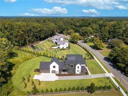 11850 Chaffin Rd, Roswell, GA, 30075-5513 | Card Image