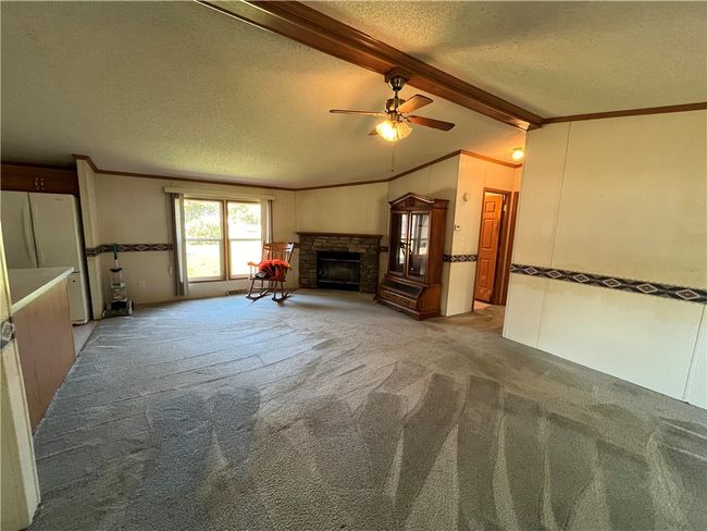 111 3 Rd St, House other with 3 bedrooms, 2 bathrooms and 4 parking in Jefferson PA | Image 8