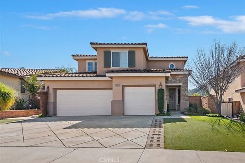 34073 Corktree Rd, Lake Elsinore, CA, 92532-2942 | Card Image
