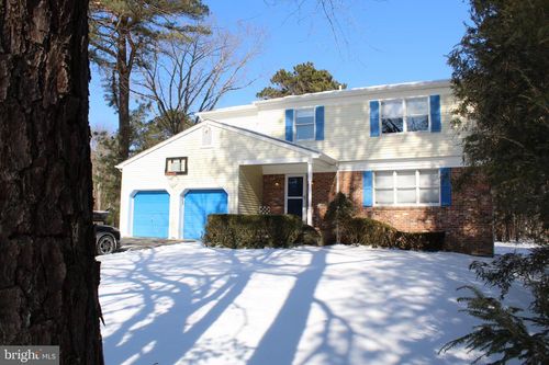 435 Frank Applegate Rd, Jackson, NJ, 08527-4220 | Card Image