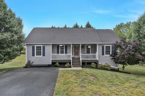 1134 Joffrey Dr, Huddleston, VA, 24104-3607 | Card Image