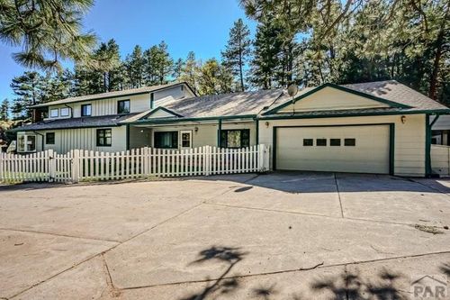 5207 Northcreek Rd, Beulah, CO, 81023-9601 | Card Image