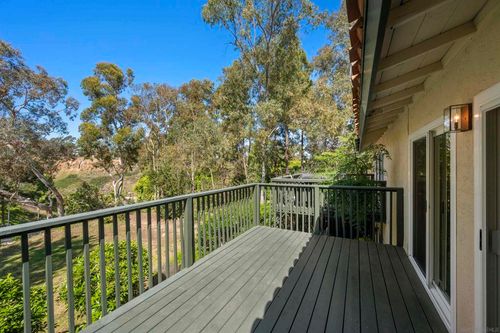 6972 Camino Amero, San Diego, CA, 92111-7636 | Card Image