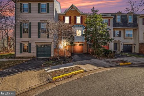 44102 Gala Cir, ASHBURN, VA, 20147-3343 | Card Image