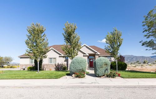 4262 N 2325 W, Cedar City, UT, 84721-4705 | Card Image