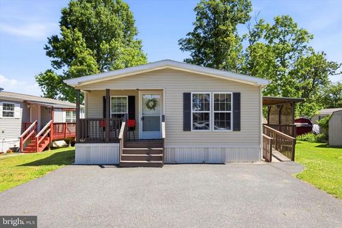 271 Dogwood Dr, QUAKERTOWN, PA, 18951 | Card Image