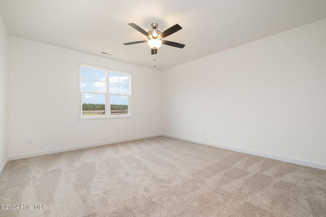 33 Barony Ln, House other with 3 bedrooms, 3 bathrooms and 2 parking in Smithfield NC | Image 14