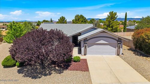 7184 E Pioneer Ln, Prescott Valley, AZ, 86314-5346 | Card Image