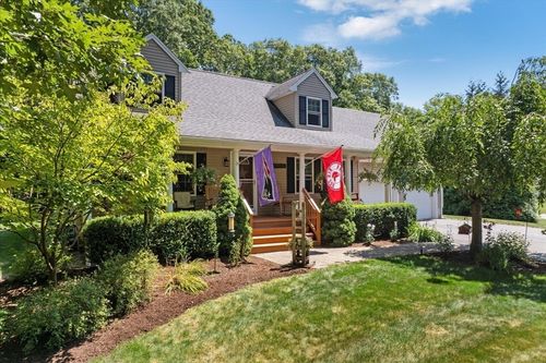 29 Junction Cir, Attleboro, MA, 02703-2567 | Card Image