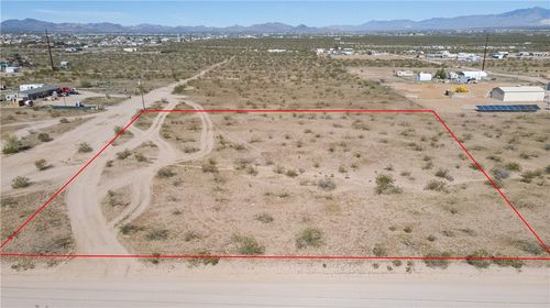 Lot 095 W Diabase Dr, Golden Valley, AZ, 86413 | Card Image