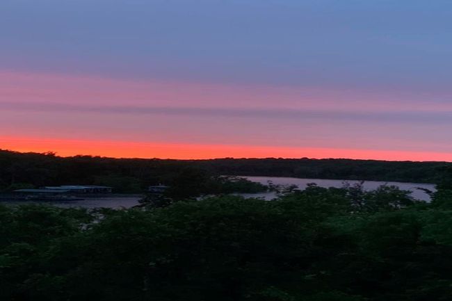 Sunrise ... sunset Bull Shoals Lake | Image 37