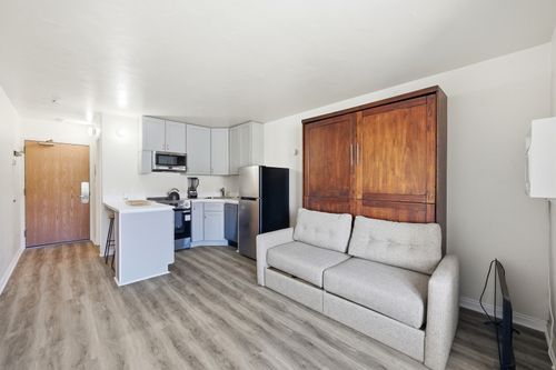 122-2015 Prospector Ave, Park City, UT, 84060-5145 | Card Image