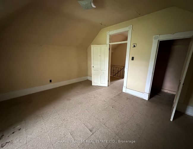 14 Hillcrest St W, Home with 5 bedrooms, 4 bathrooms and null parking in Teeswater ON | Image 18