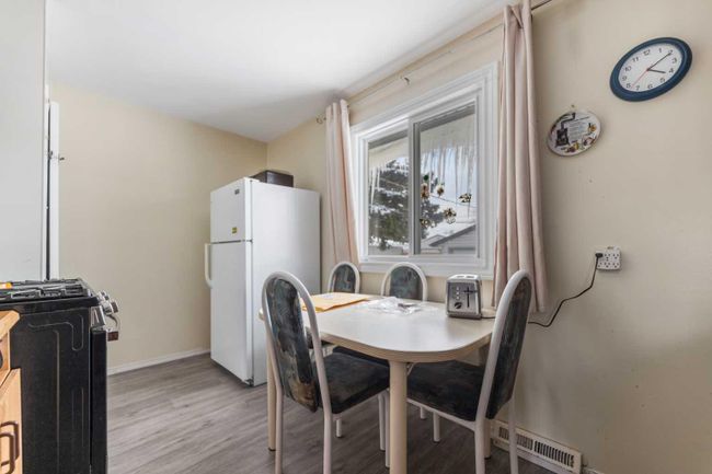915 40 St Se, House detached with 3 bedrooms, 2 bathrooms and 5 parking in Calgary AB | Image 6