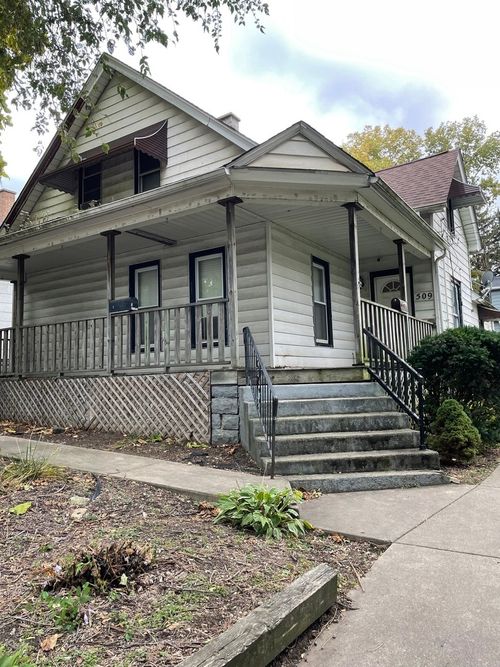 509 N Center St, Joliet, IL, 60435-4998 | Card Image