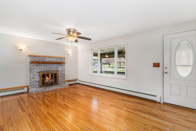 24 Profile Dr, House other with 3 bedrooms, 2 bathrooms and null parking in Merrimack NH | Image 5