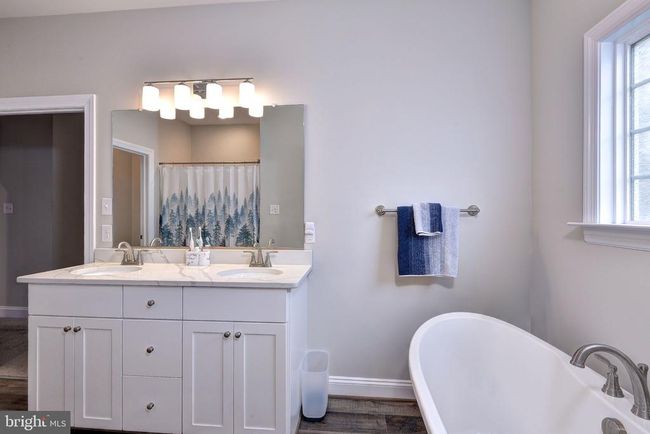 320 12 Th St, House other with 3 bedrooms, 2 bathrooms and null parking in West Point VA | Image 21