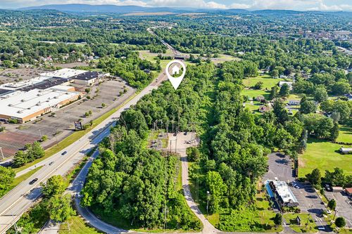 299 W Schuylkill Rd, Pottstown, PA, 19465-6953 | Card Image