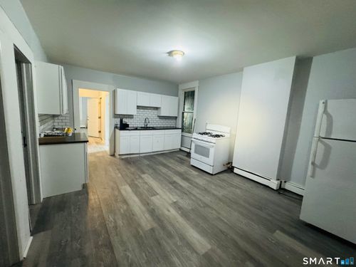 3-29 White St, New Haven, CT, 06519-1224 | Card Image