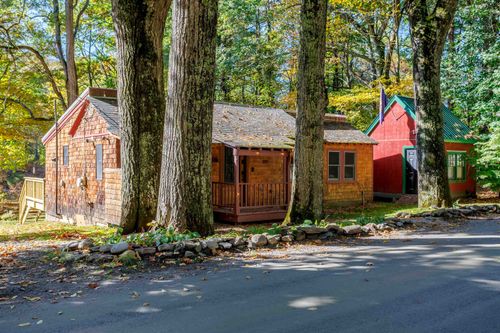 237 Camp Arden Rd, Dummerston, VT, 05301-9683 | Card Image