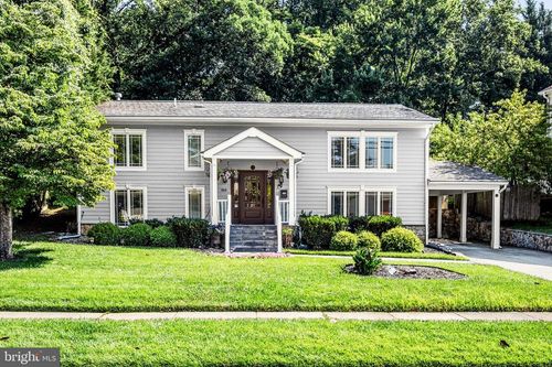 1016 Cottage St Sw, VIENNA, VA, 22180-6547 | Card Image
