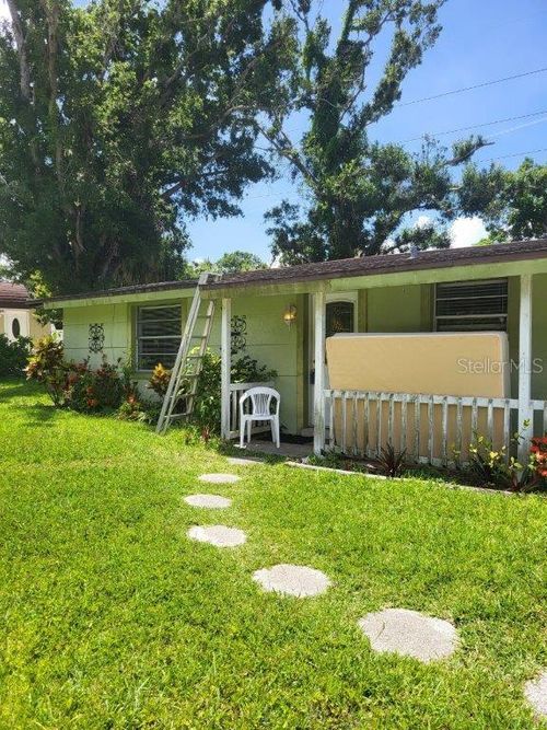 2532 Grand Cayman Street, SARASOTA, FL, 34231 | Card Image