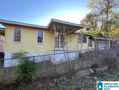 9337 3rd Ave, TRAFFORD, AL, 35172-9751 | Card Image