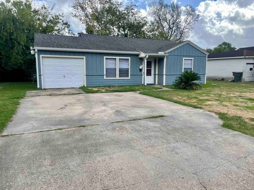 5045 Maddox St, Beaumont, TX, 77705-5407 | Card Image