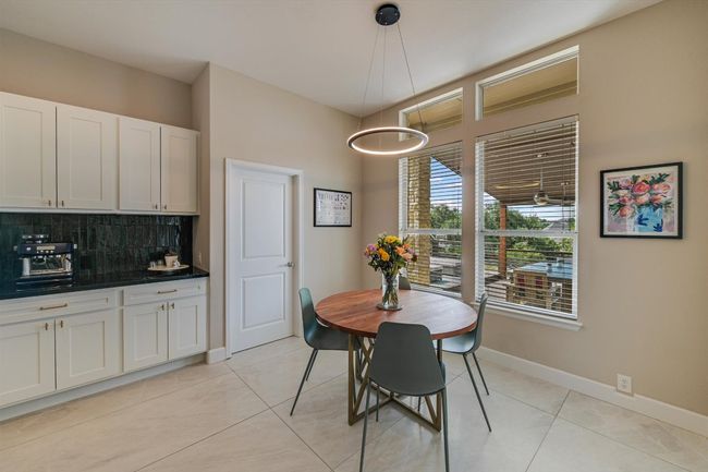 Breakfast area with coffee bar. | Image 16