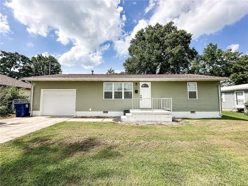 1304 Ash St, Marshall, IL, 62441-1524 | Card Image