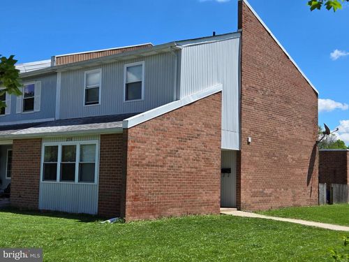 258 Violet Ct, QUAKERTOWN, PA, 18951-2738 | Card Image