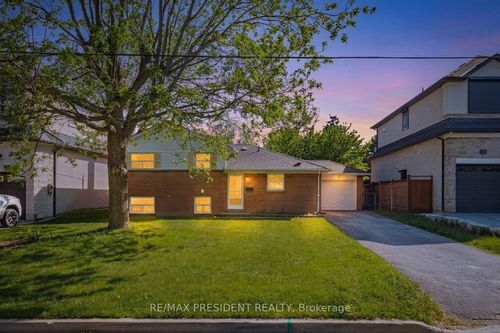 2420 Edenhurst Drive, Mississauga, ON, L5A2K9 | Card Image