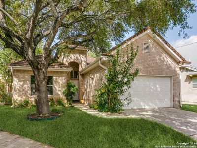 14 Cheshire, House other with 3 bedrooms, 3 bathrooms and null parking in San Antonio TX | Image 1