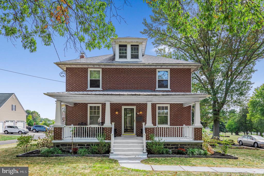 Maple Ave, Harleysville, PA 19438