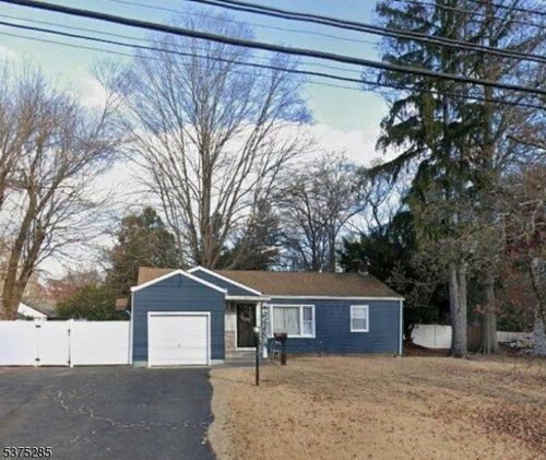 108 Warrenville Rd, Green Brook, NJ, 08812-2315 | Card Image