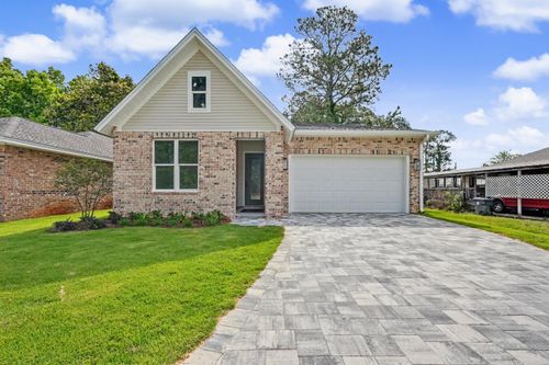 25 Owen St, Niceville, FL, 32578-8052 | Card Image